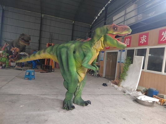 Dorosły kostium dinozaura chodzący rekwizyty filmowe pokazują zielonego T-rexa